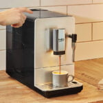 Cafetière expresso broyeur Beko CEG5311X et CEG3192B.