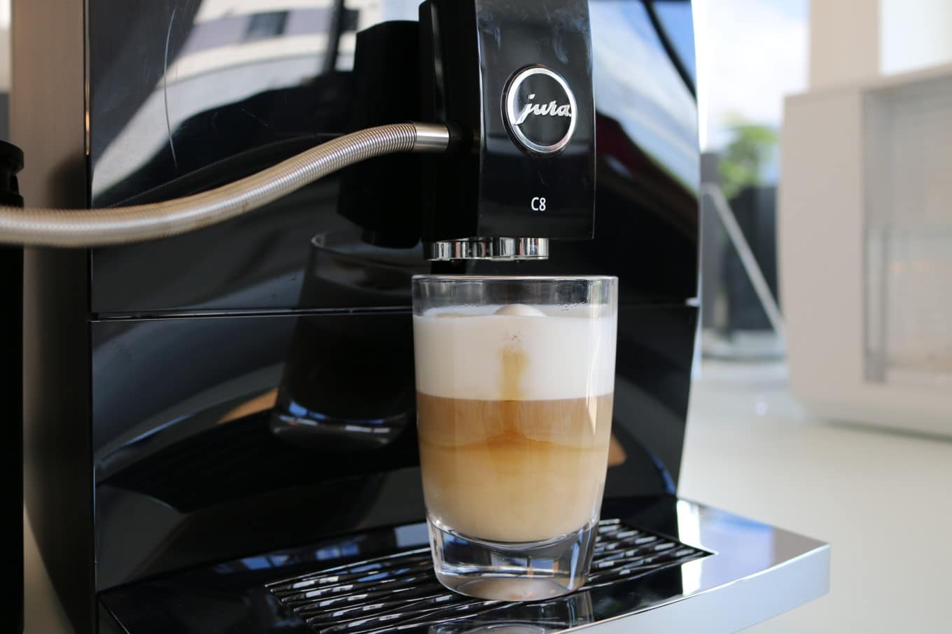 Jura C8 (c) Labo Maison