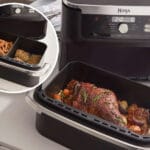 Deux résistances et deux ventilateurs pour permette une cuisson homogène et rapide des aliments.