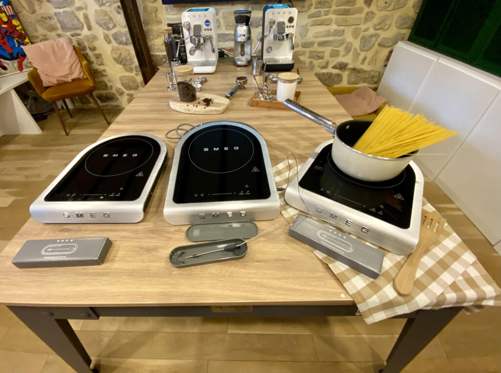 Tables de cuisson à induction Smeg PIC01
