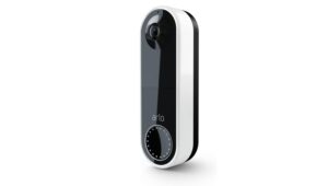 Sonnette connectée Arlo Essential Wireless Video Doorbell.