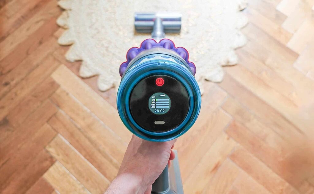 Test de l'aspirateur balai Dyson Gen5 Detect. (c) Labo Maison