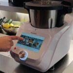C’est la grande star de chez Lidl, le robot-cuiseur Silvercrest Monsieur Cuisine Connect
