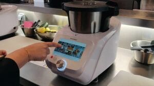C’est la grande star de chez Lidl, le robot-cuiseur Silvercrest Monsieur Cuisine Connect