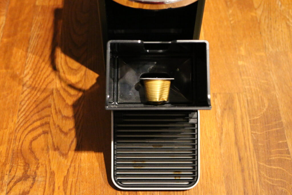 Krups Nespresso Pixie (c) Labo Maison