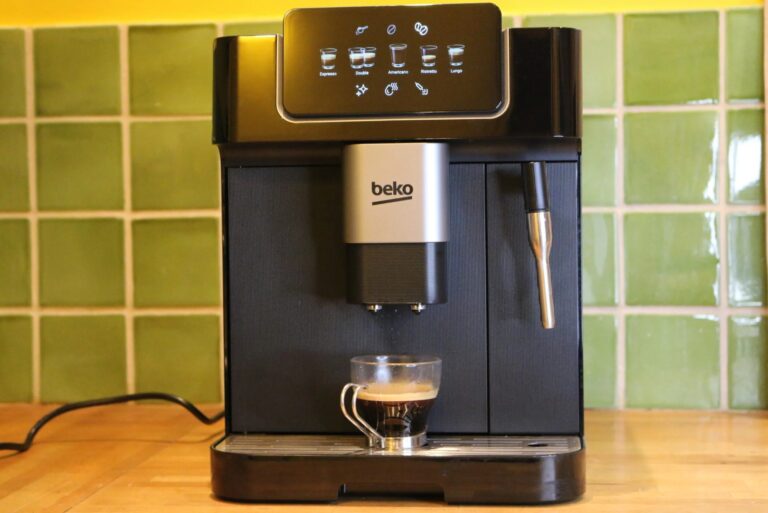 Beko CEG7302B CaffeExperto (c) Labo Maison