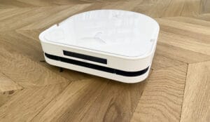 Robot aspirateur laveur Ecovacs Deebot X5 Omni . (c)Labo Maison