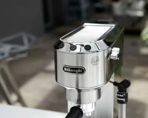 Machine à café manuelle Delonghi Dedica Style