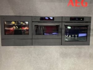 AEG