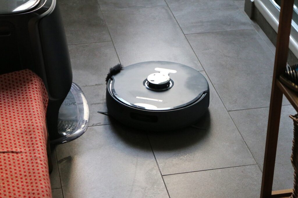 Aspirateur robot Narwal Freo Z Ultra (c) Labo Maison