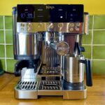 La machine à café à grain semi automatique Ninja Luxe Café Premier ES601EU à 439 € chez Amazon © Labo Maison