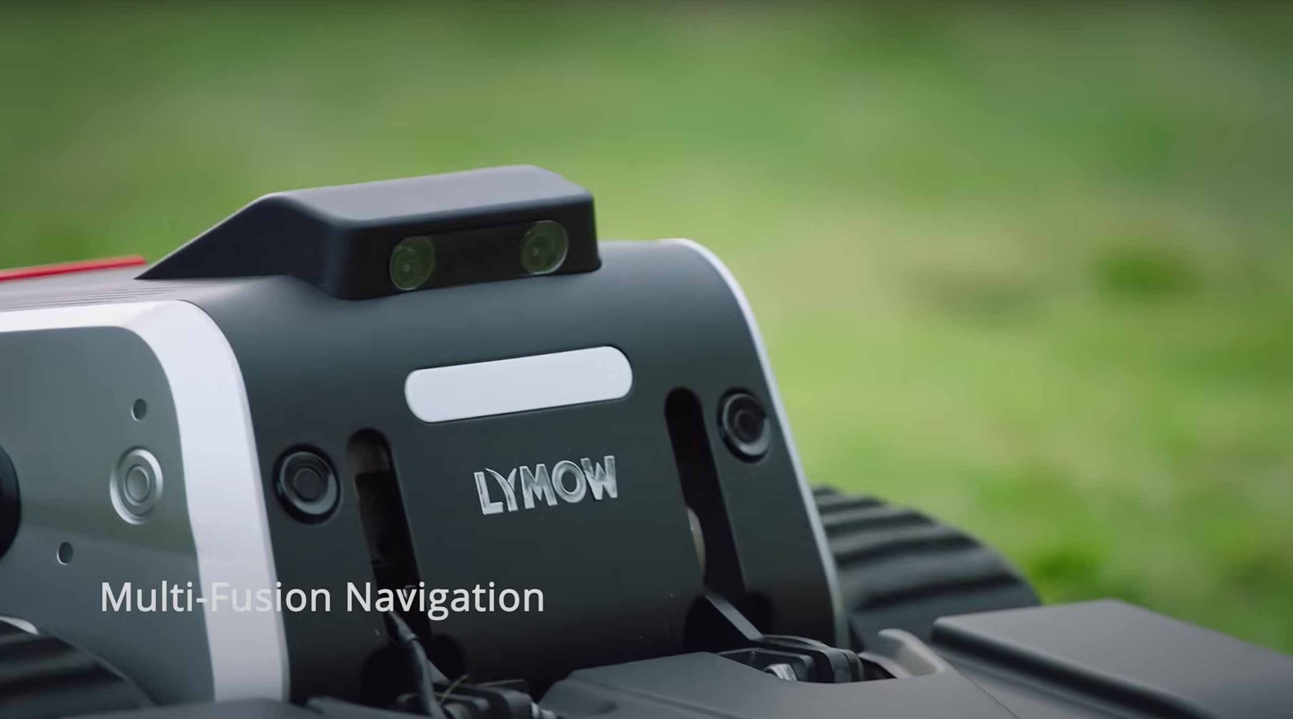 Équipée d'un système de vision avec caméra, le Lymow One détecte et évite les obstacles avec précision.