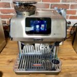 Machine à café semi-automatique Delonghi Specialista Touch (c) Labo Maison