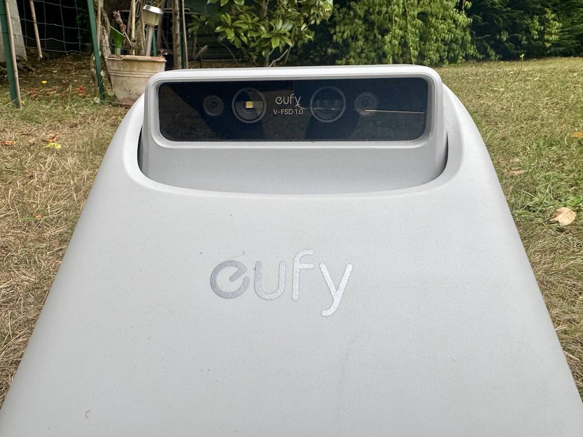 Le système de navigatiion du Eufy E15 © Labo Maison