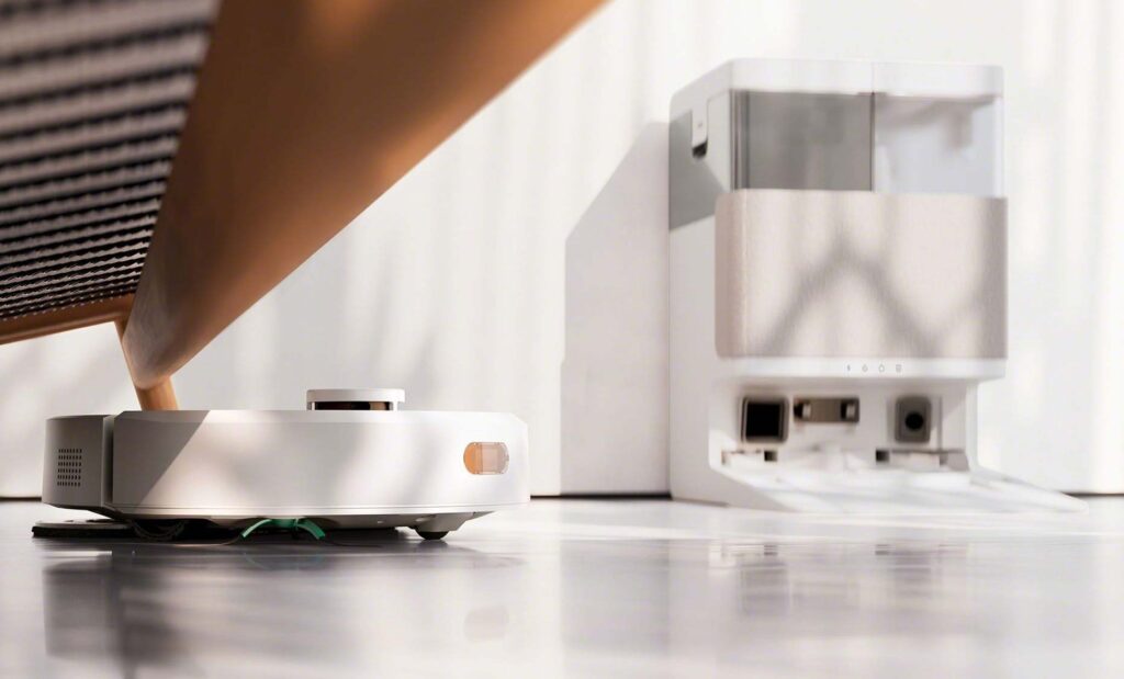 Aspirateur robot laveur iRobot Roomba Plus 405 Combo.