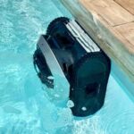 Robots nettoyeurs de piscine : un marché en pleine ébullition porté par l’IA