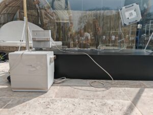 Le robot laveur de vitre Dreame C1 Station (c) Labo Maison