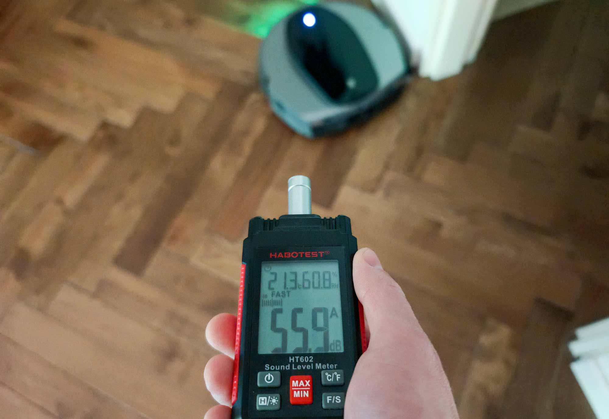 Mesure du bruit du 3i S10 Ultra avec un sonomètre à 1 mètre.