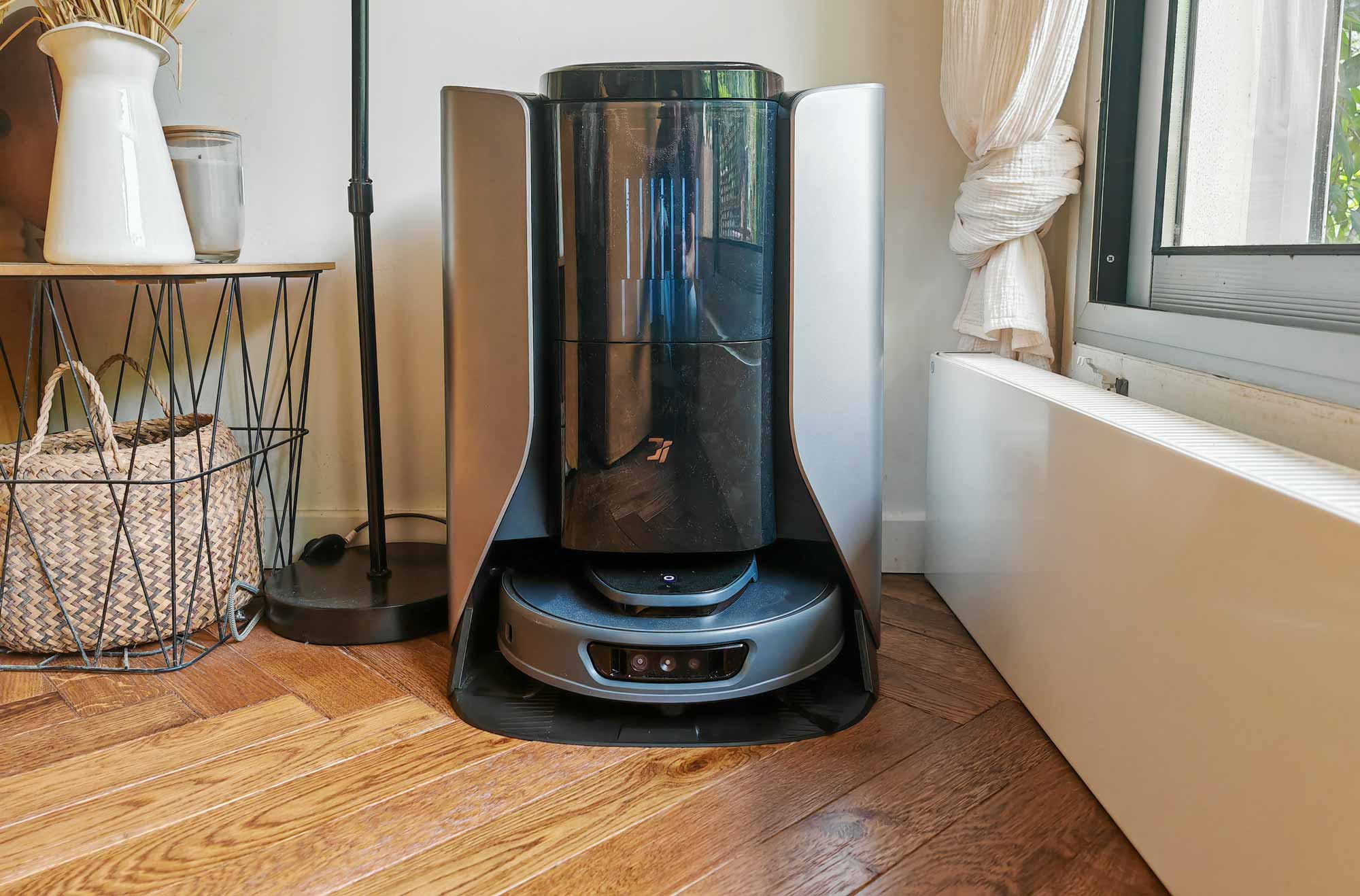 Robot 3i S10 Ultra avec sa station 12-en-1.