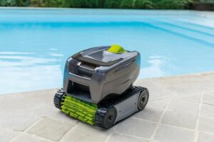 Les 8 robots de piscine les plus vendus cette semaine pour un bassin propre dès les premiers rayons.