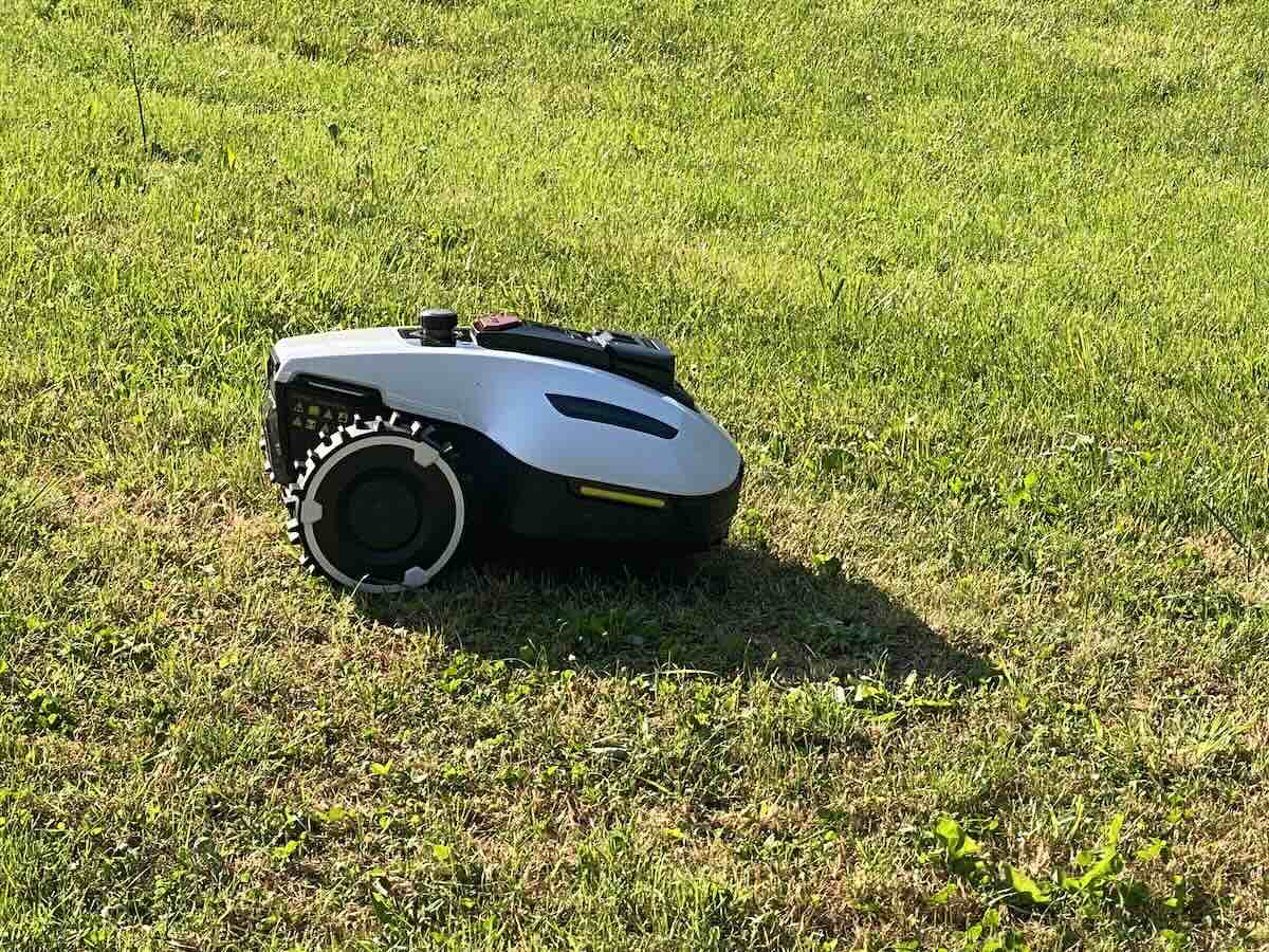 Test du robot tondeuse Mammotion Yuka Mini 600. (c) Labo Maison