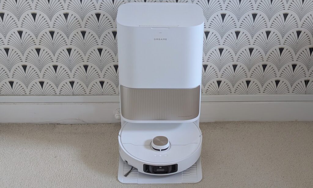 Test du Dreame L40s Pro Ultra, aspirateur robot laveur haut de gamme