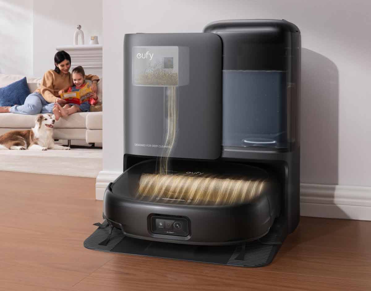 Station tout-en-un du robot aspirateur Eufy Omni E25.