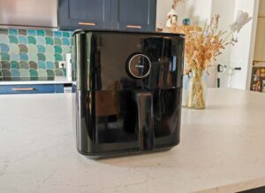 Molette et écran OLED du Xiaomi Smart Air Fryer 6.5L