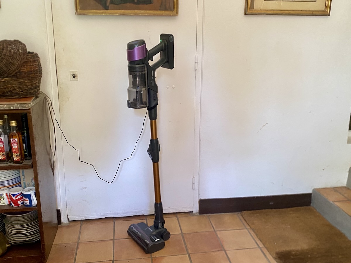 L'Ultenic U20 en position parking © Labo Maison