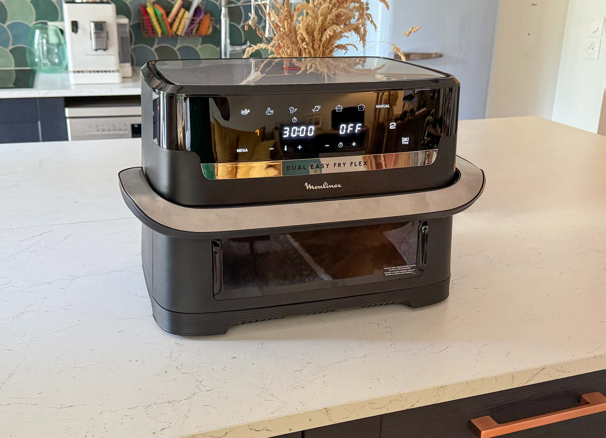 Panneau de commande allumé du Moulinex Easy Fry Dual Flex