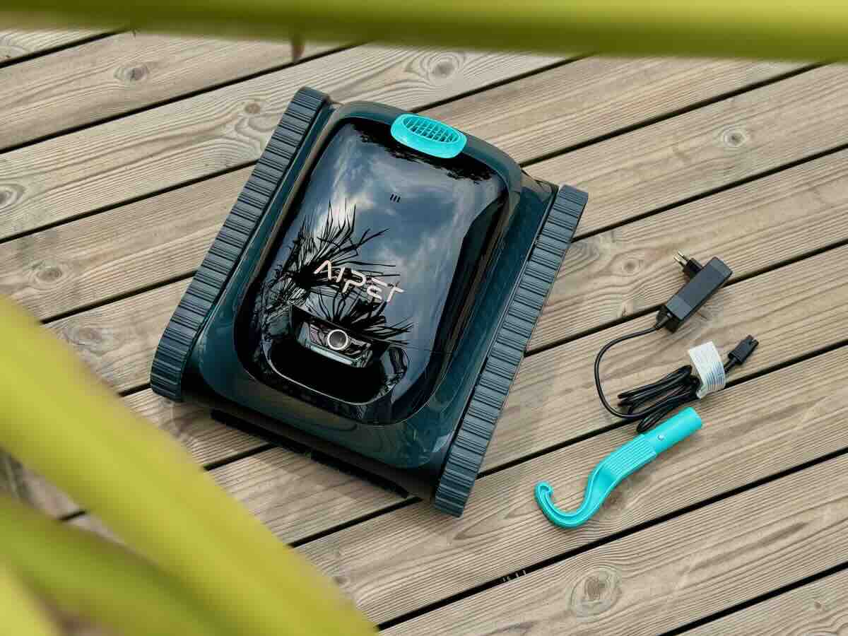 Le robot piscine Aiper Scuba S1 (c) Labo Maison