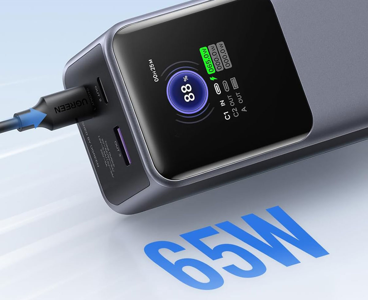 Batterie Ugreen Nexode en cours de recharge à 65 W via USB-C