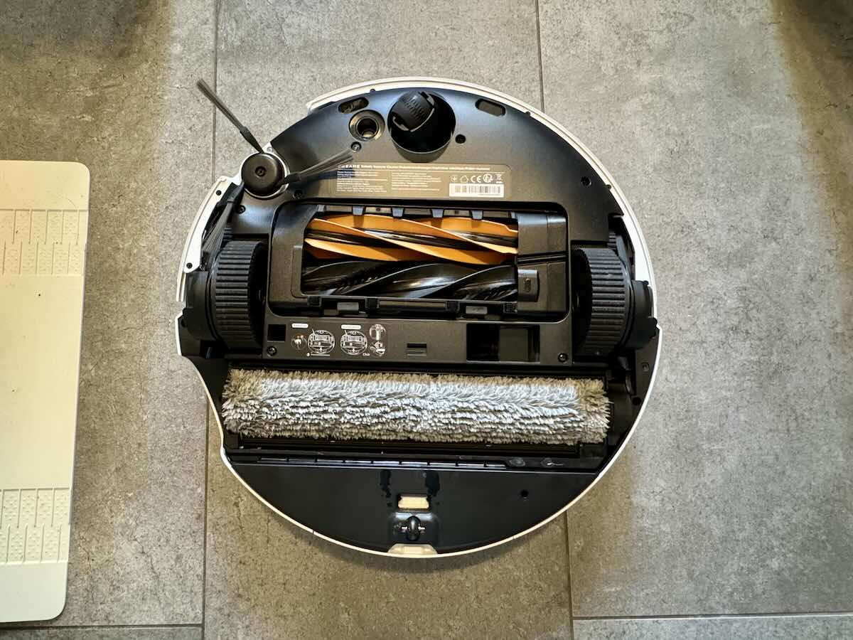 Le rouleau nettoyeur du Dreame Aqua10 Ultra Roller © Labo Maison