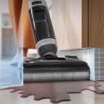 Tineco Floor One i5 Stretch : le nouvel aspirateur laveur qui veut défier Roborock et Xiaomi