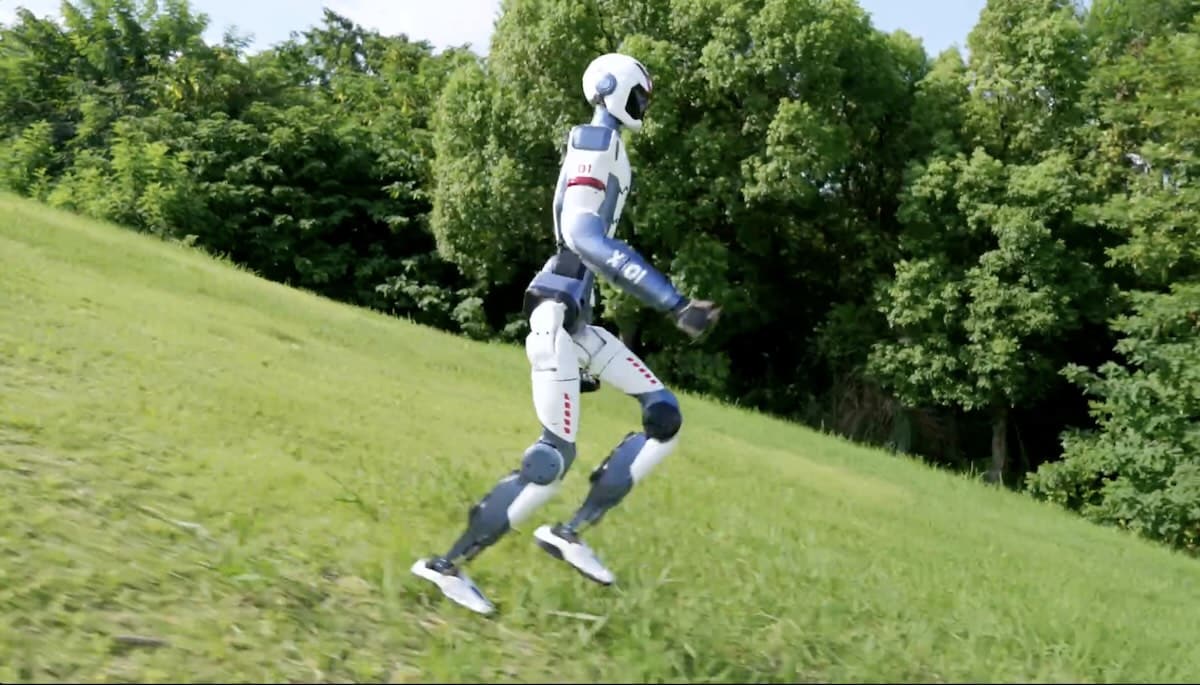 Le robot Unitree R1 démocratise l'offre