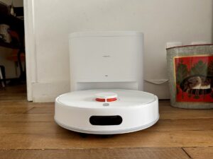 L'aspirateur robot Xiaomi H40 © Labo Maison