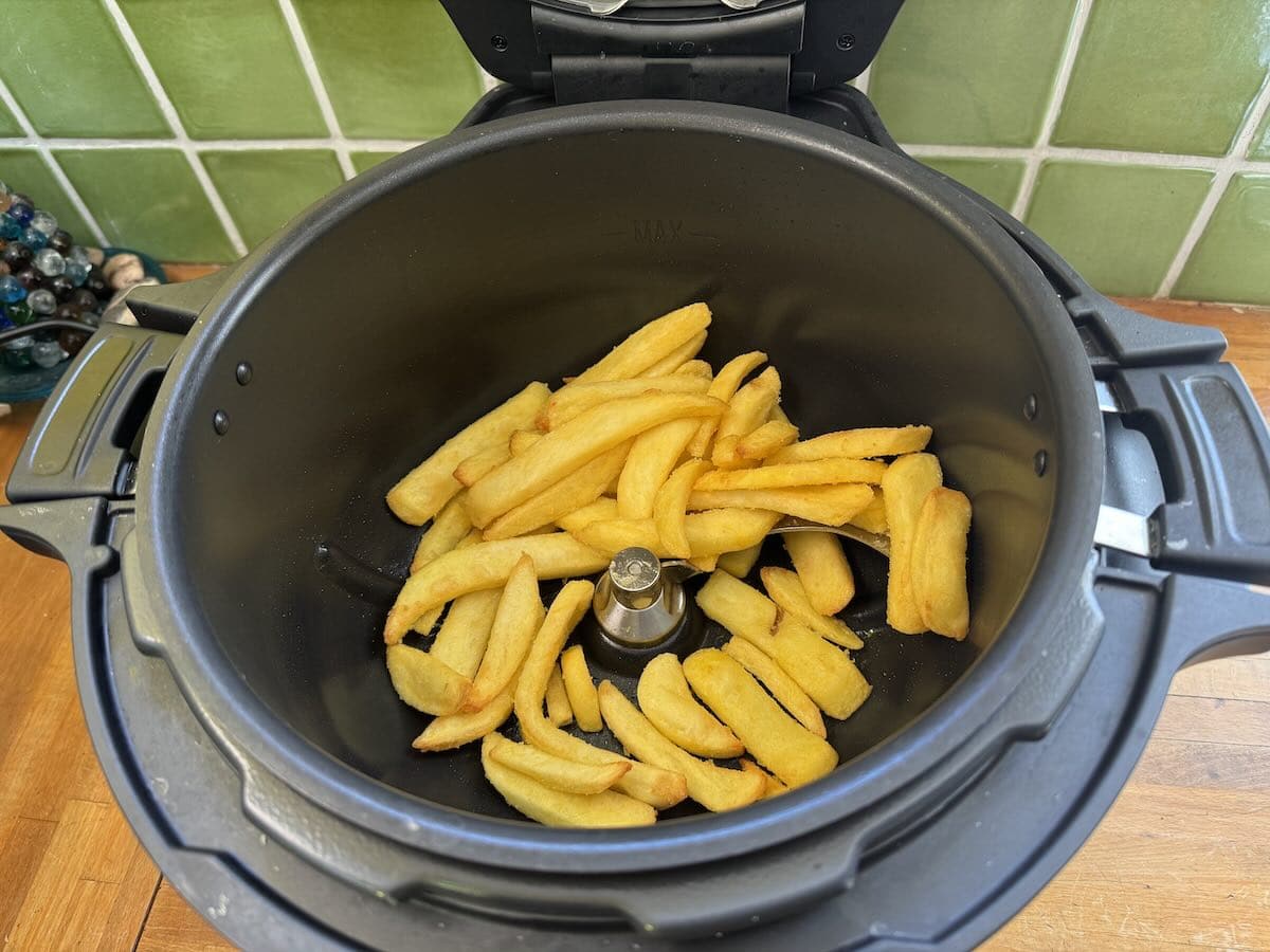Des frites au Moulinex Cookeo Infinity © Labo Maison