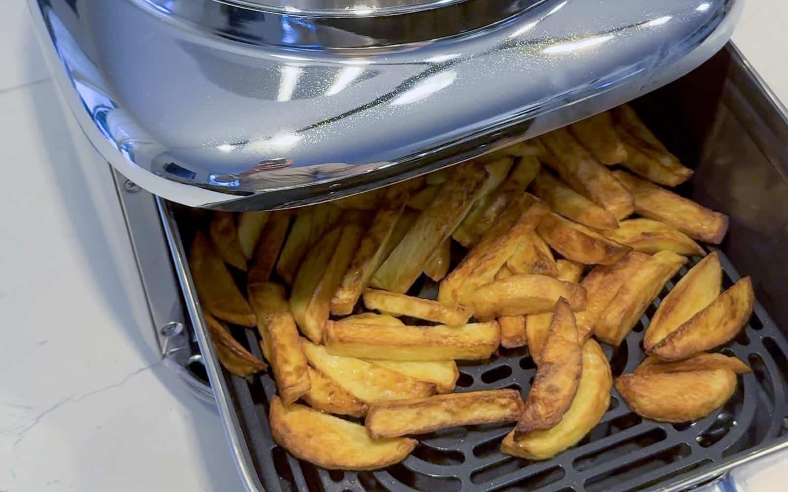 Frites croustillantes cuites dans Cosori Iconic Single