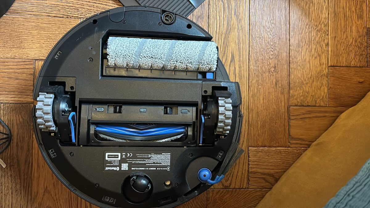 Le rouleau du Ecovacs Deebot X11 Omnicyclone © Labo Maison