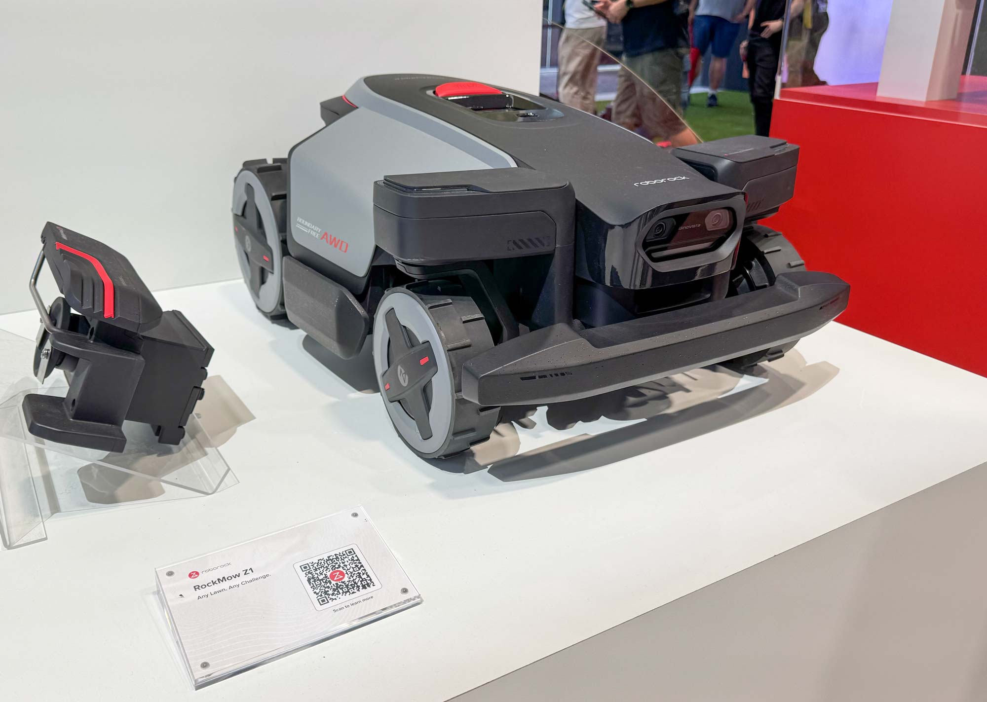 Technologie de navigation Sentisphere AI du Roborock RockMow Z1