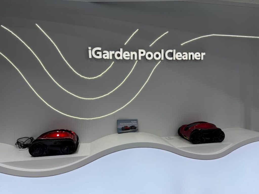 Les robots de piscine iGarden à l'IFA 2025 © Labo Maison
