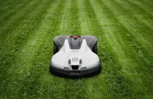 Quatre nouveaux robots tondeuses Husqvarna Automower NERA : 405VE, 410VE, 430V et 450V