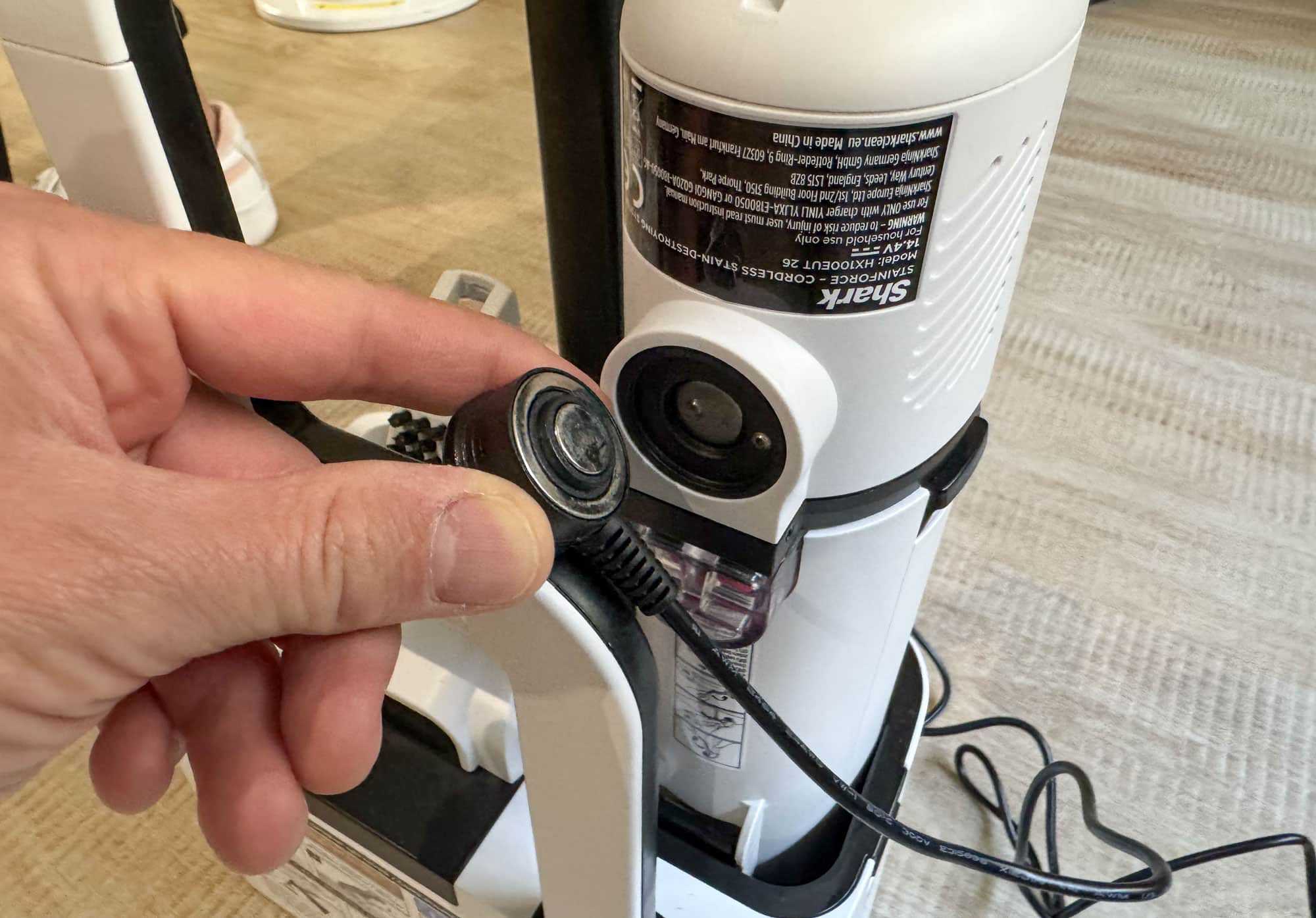 Connecteur de charge du nettoyeur détacheur Shark StainForce
