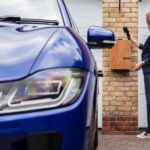 Borne de recharge électrique Beev installée à domicile dans le cadre de l’offre Carrefour Énergies