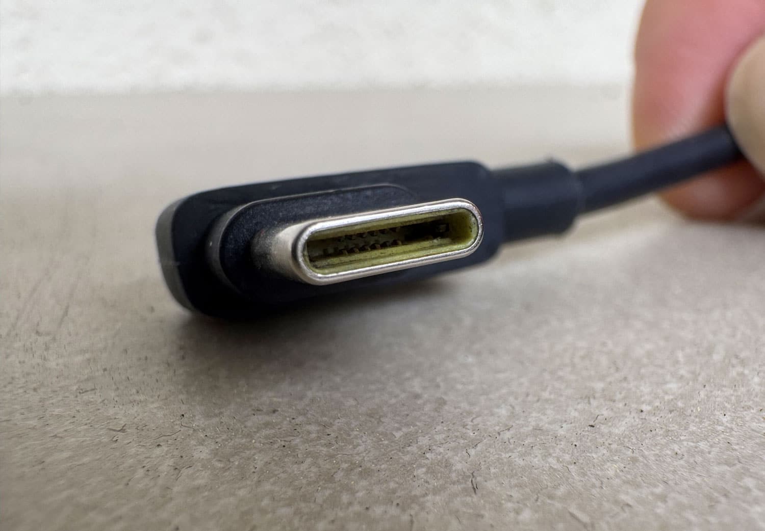 Connecteur USB-C Power Delivery 100 W en gros plan