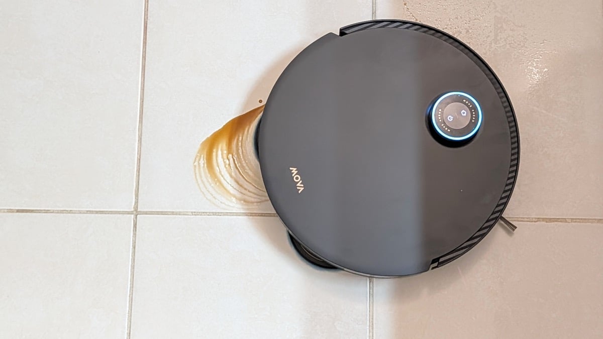 Résultat du lavage sur taches humides et comparaison avec un rouleau