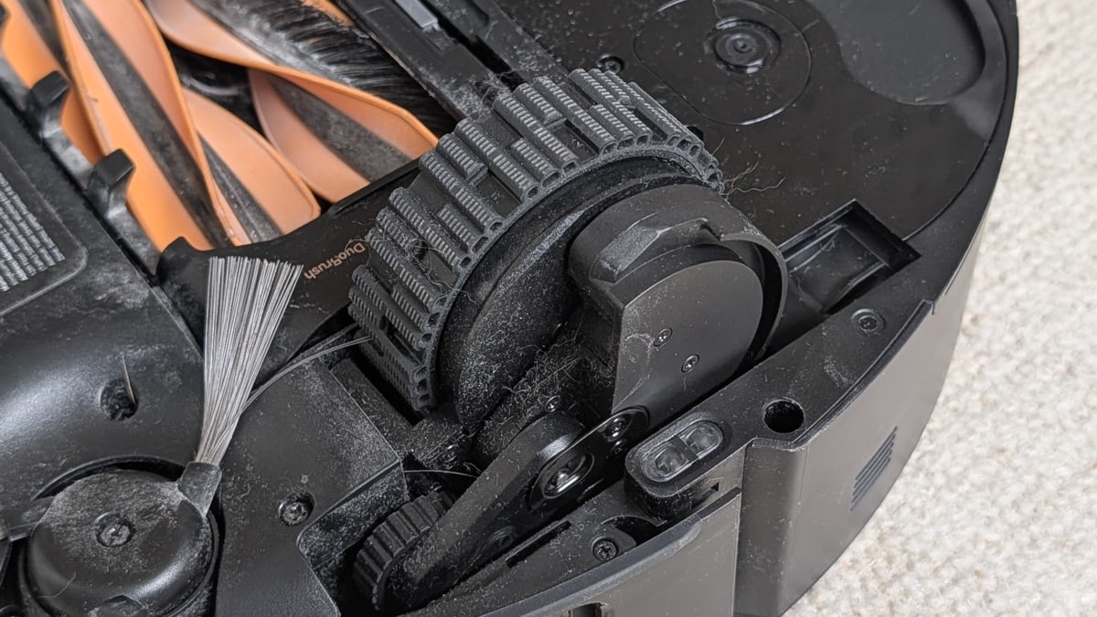 Mobius 60 franchissant un seuil