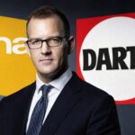 Daniel Kretinsky lance une OPA amicale à plus d’un milliard d’euros sur Fnac Darty (Montage IA)