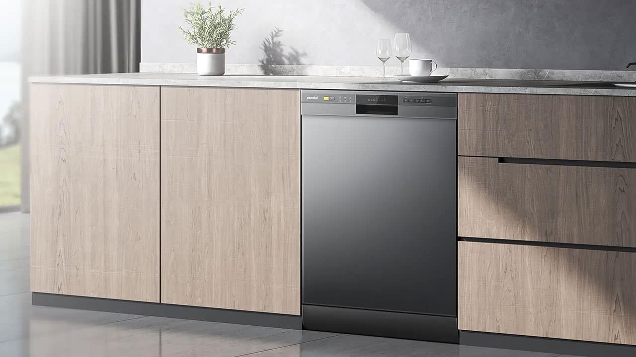 Un lave-vaisselle 60 cm simple et fiable, qui passe à 234,99 € avec le code 15DES129 sur Cdiscount.