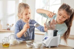 Mini Monsieur Cuisine Playtive de Lidl, robot de cuisine jouet pour enfants